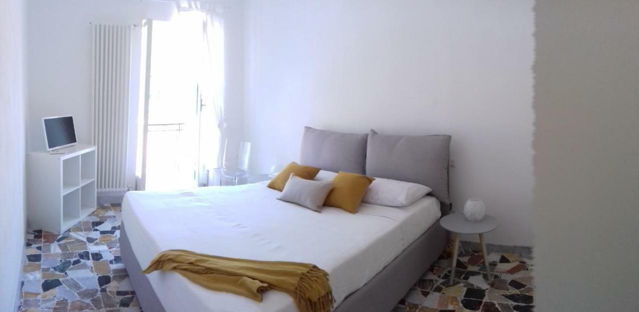 Appartement L'ortensia à Pigna Extérieur photo